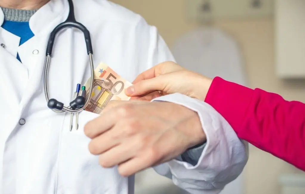 doctor with money image